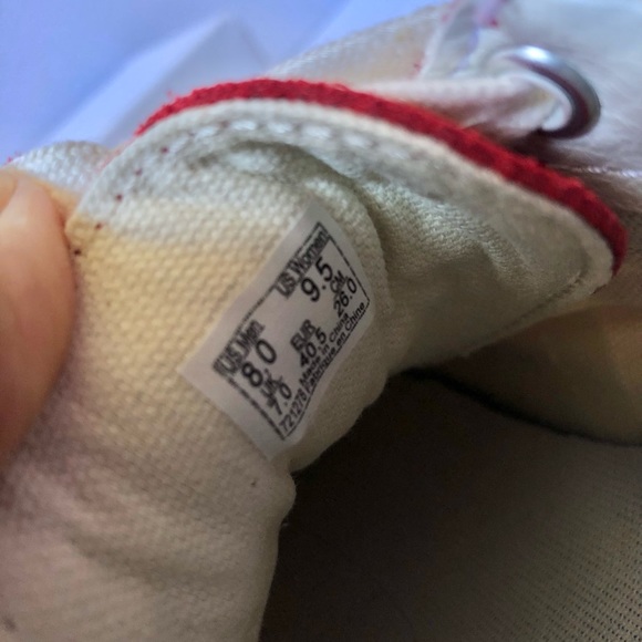 VANS Damen Low red white checkered sneakers BNWOT - Picture 5 of 6